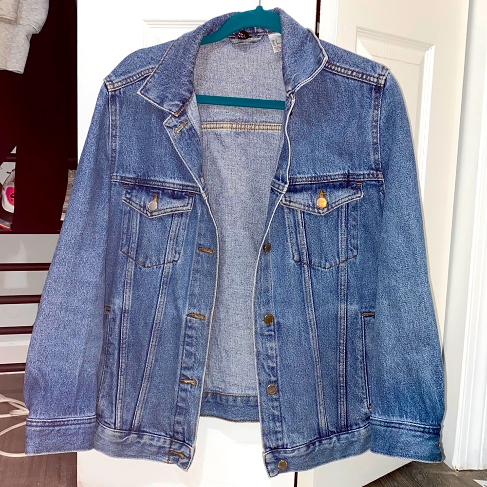 Oversized jean jacket